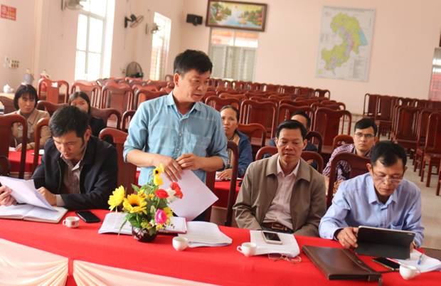 Description: Trưởng Phòng NN&PTNT Trịnh Đức Hùng phát biểu tại buổi làm việc 